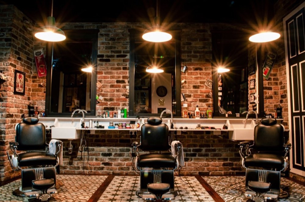 Lumiere salon